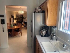 Interior - Upscale Patio Home with Designer touches in Tucson Close to TMC/Riverwalk (Tucson)