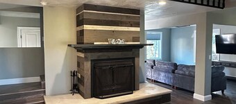 Ranch Road Retreat 3 bd 2.5 bath Sleeps 6 Beautiful views.