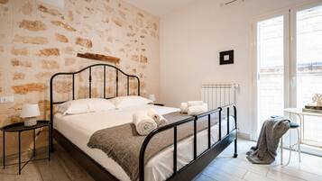 1 chambre, accès au Wi-Fi (inclus), literie fournie