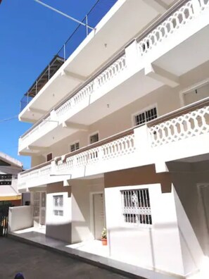 Apartment, 1 Bedroom, Balcony, City View | Exterior detail
