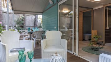 Classic Cabin | Terrace/patio