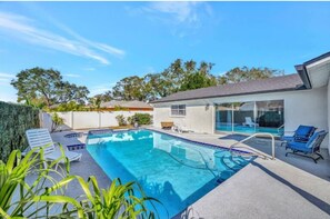 Outdoor pool - Christal Largo (Largo)