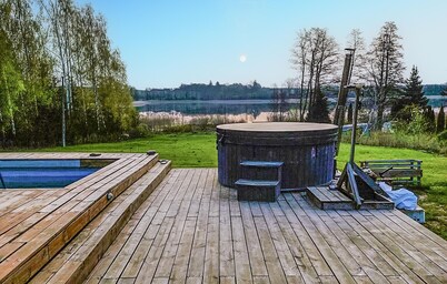 Pet friendly home in Swiatki