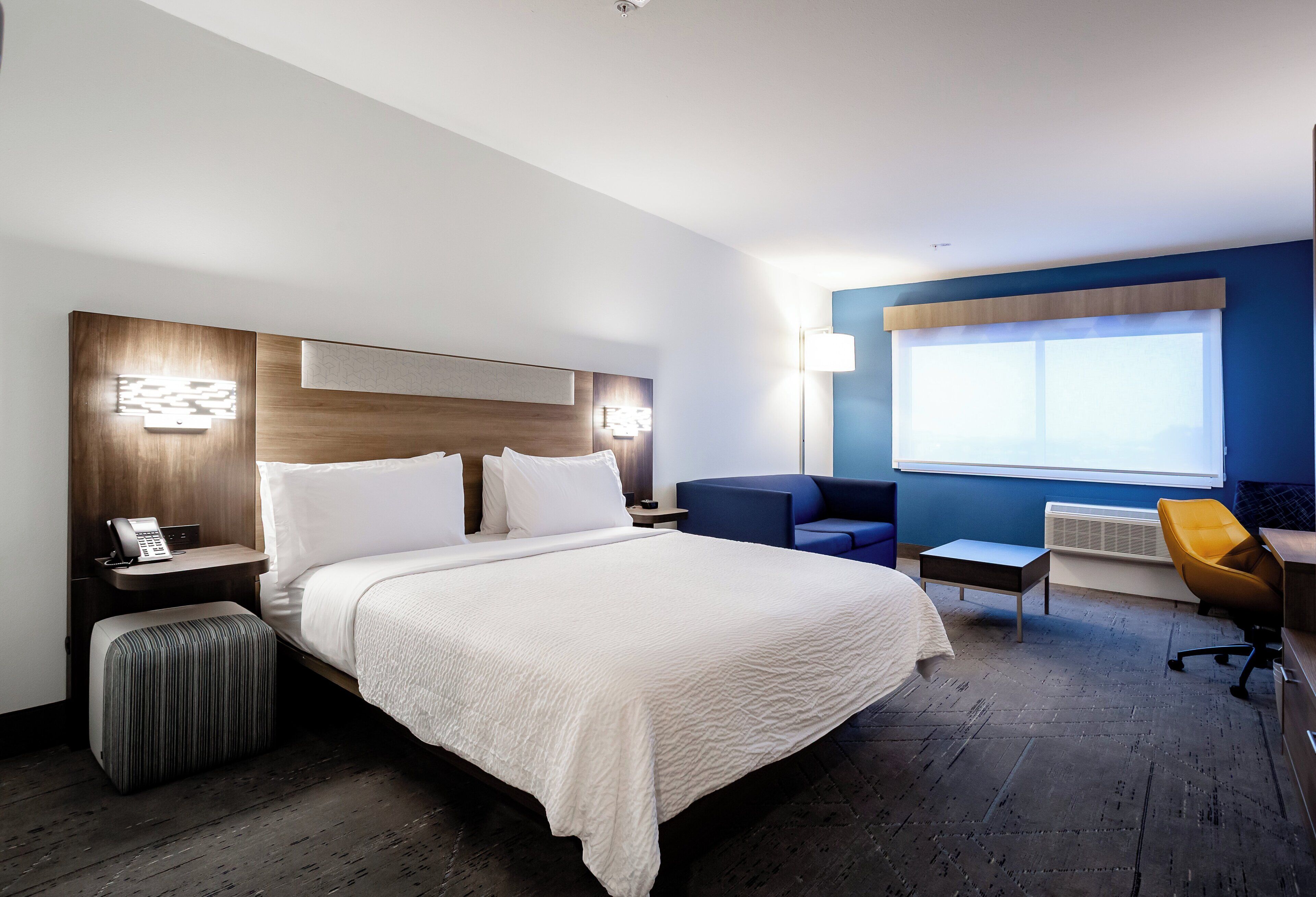 1 quarto, Wi-Fi de cortesia, roupa de cama