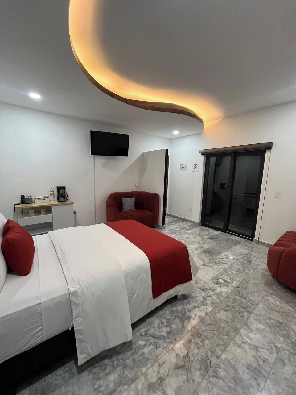 Deluxe Double Room, City View | In-room safe, blackout drapes, free WiFi