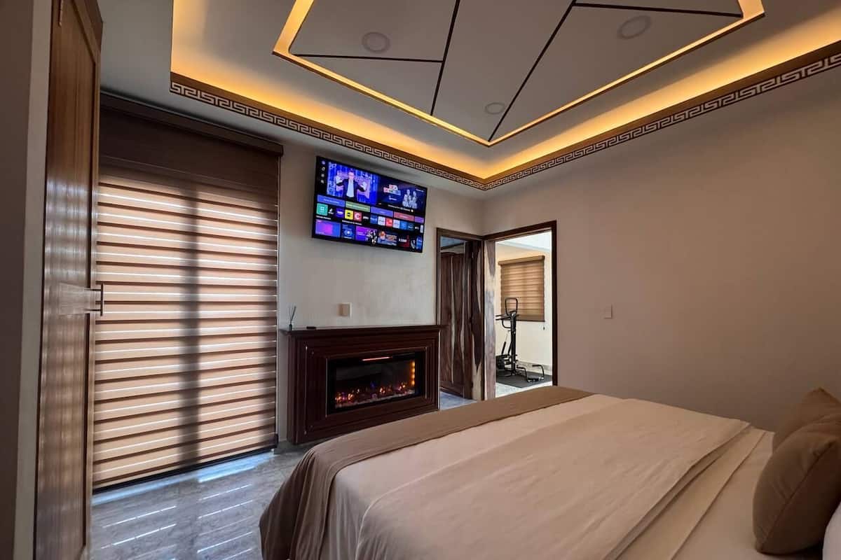 Premium bedding, down comforters, Select Comfort beds, in-room safe