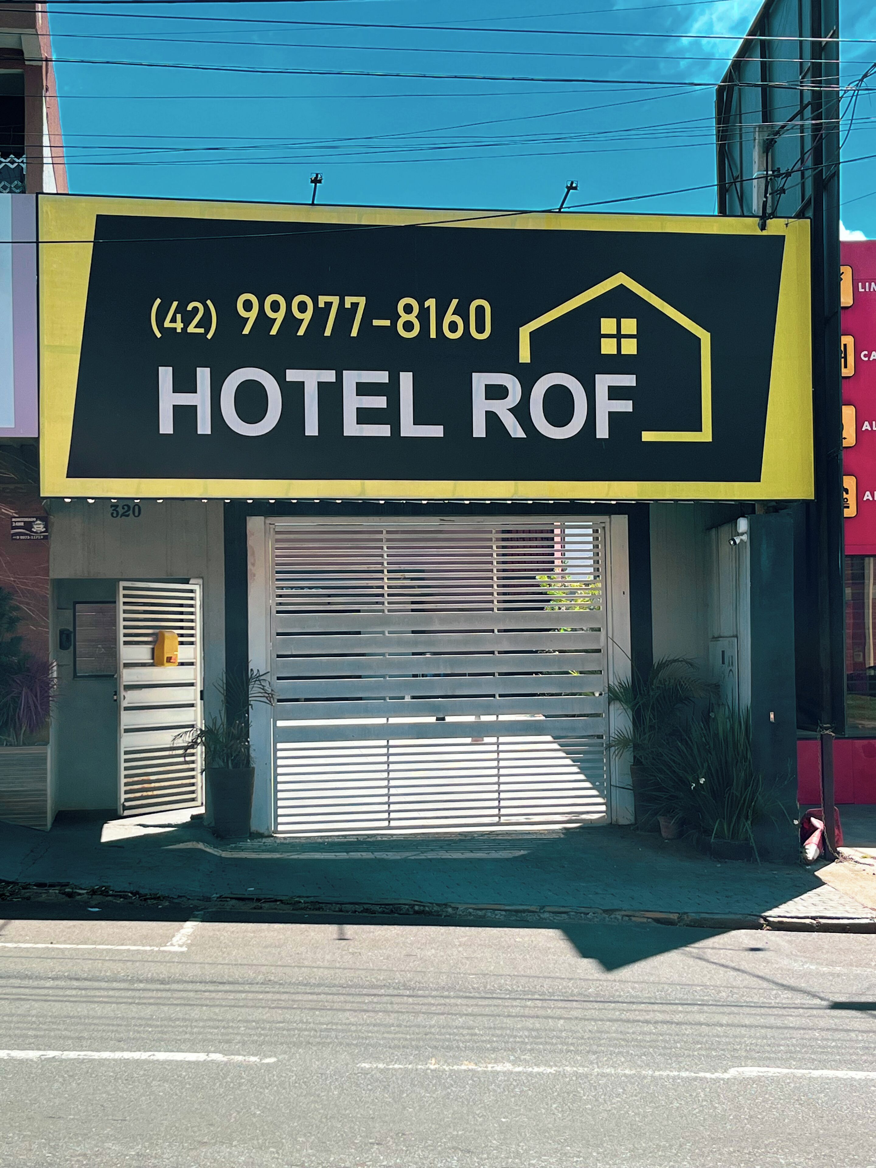 Fachada del alojamiento