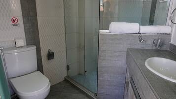 Standard Double Room | Terrace/patio