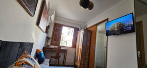 1 bedroom, iron/ironing board, Internet, bed sheets - Private Room. SP Expo, Itaú, IBC, Congonhas, Zoo (São Paulo)