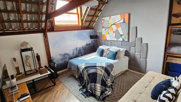 1 bedroom, iron/ironing board, WiFi, bed sheets