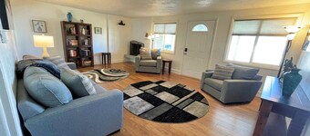 Modern 7BR Family Oasis in Salt Lake Valley