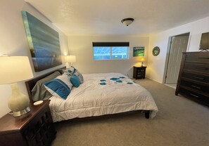 7 dormitorios, tabla de planchar con plancha, cuna de viaje y wifi