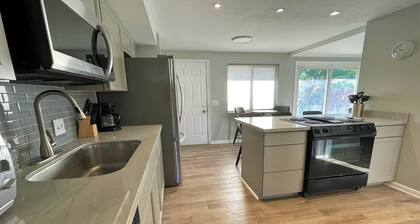 Modern 7BR Family Oasis in Salt Lake Valley