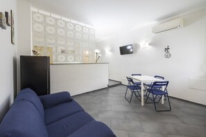 TV - Reginaldo Studio By MMega (Firenze)