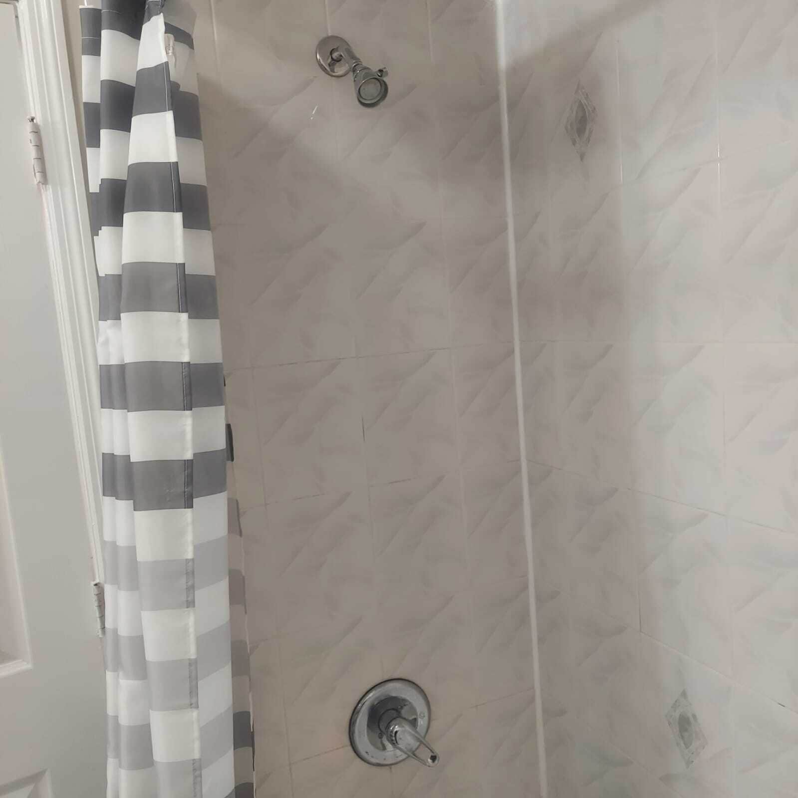 Chambre Simple Standard | Salle de bain