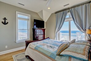 6 chambres, fer et planche à repasser, Wi-Fi gratuit, draps fournis