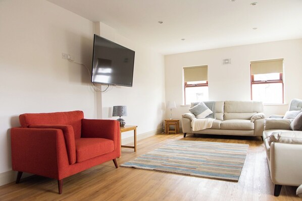 House | Living area | Fireplace