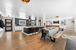 Dining - Spacious 4BR Retreat w/ Hot Tub, Game Room & Chef’s Kitchen (Centennial)