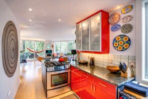 Unclassified image, 5 of 27, button - Modern Glass House Near Hunter & Woodstock Fireplace, Views, Pet-Friendly (Elka Park)