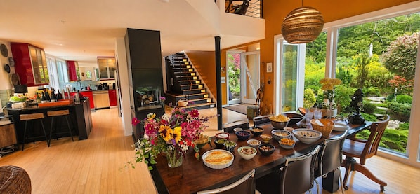 Unclassified image, 1 of 27, button - Modern Glass House Near Hunter & Woodstock Fireplace, Views, Pet-Friendly (Elka Park)