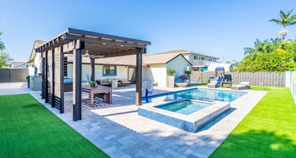 Welcome to FORGET~ME~NOT VILLA , a sanctuary to unwind in a heated pool.