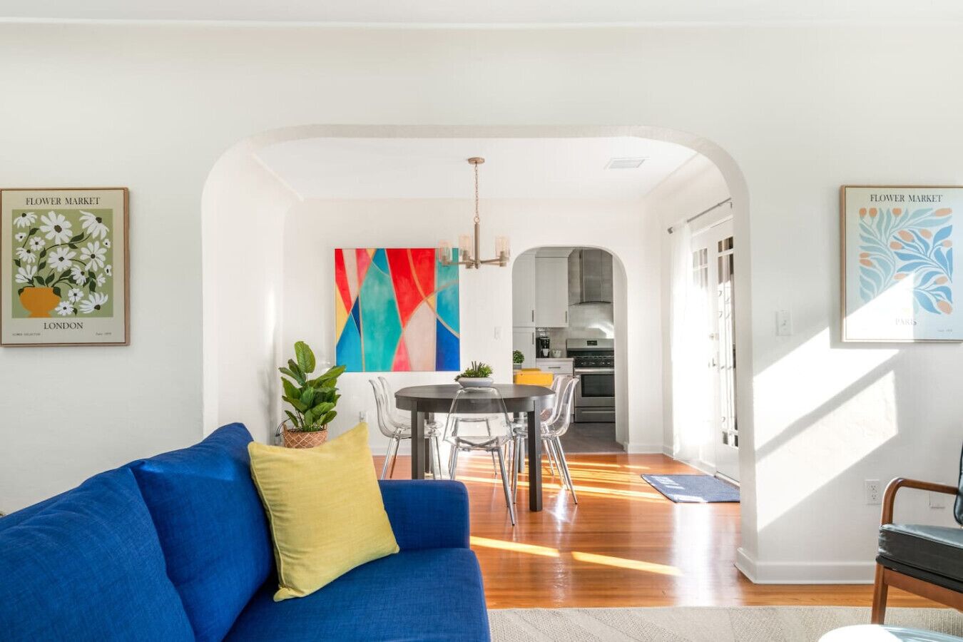 Smart TV, fireplace, offices