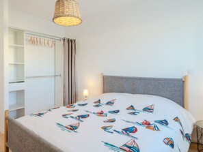 3 bedrooms, Internet