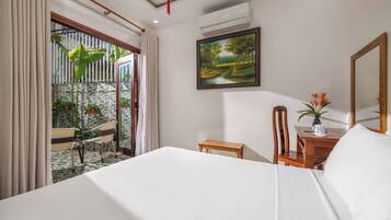 Blackout drapes, free WiFi, wheelchair access