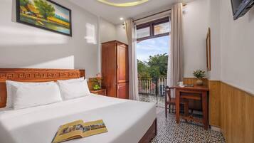 Deluxe Room, City View | View from room