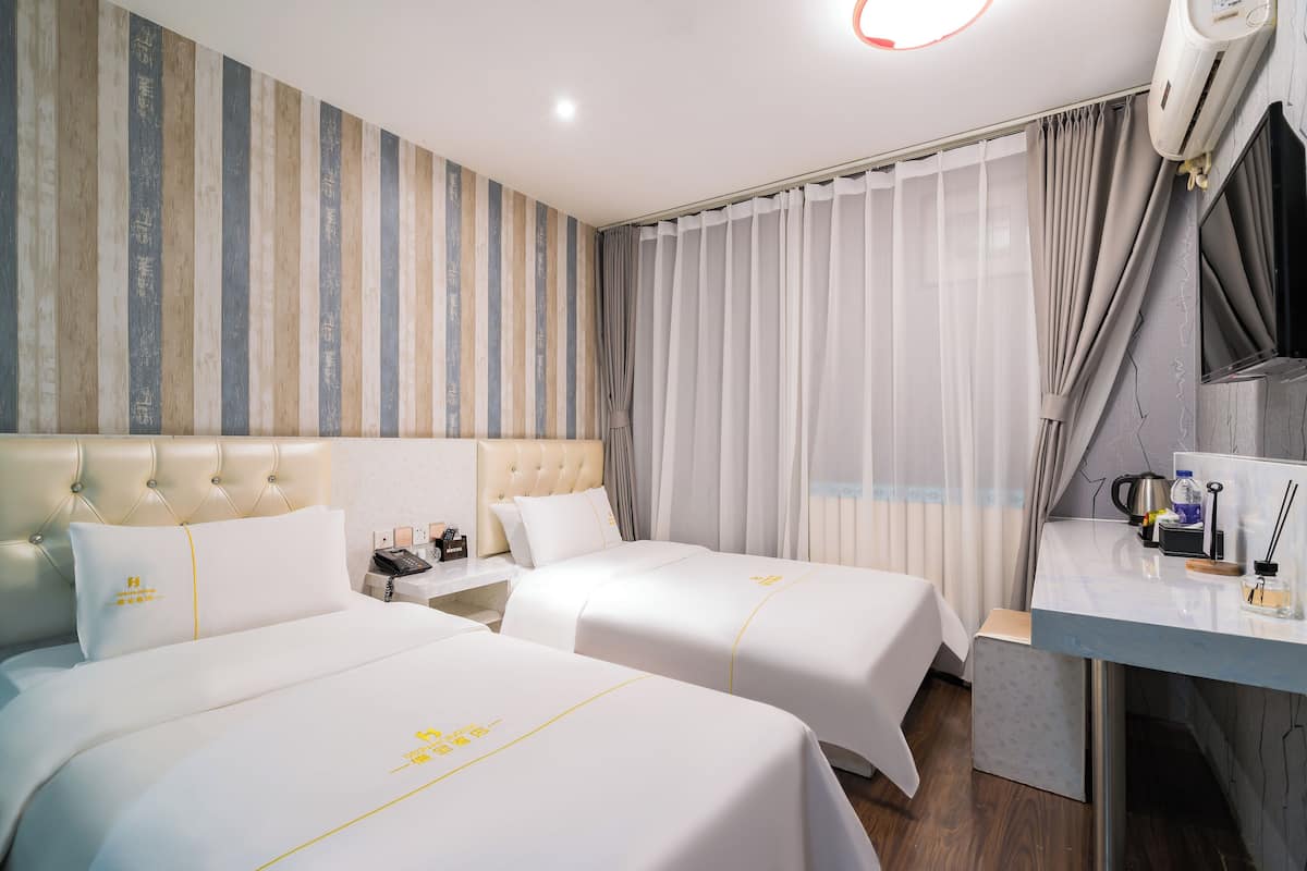 Basic Double Room