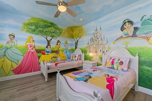 11 bedrooms, iron/ironing board, WiFi, bed sheets