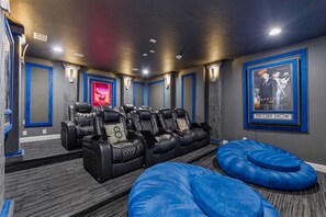 Interior - This spacious 11-bedroom home is the perfect retreat. (Kissimmee)