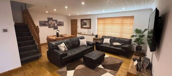 Wilford Charm: Spacious 3-bedroom retreat in Nottingham