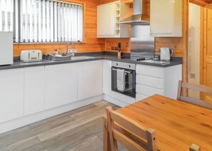 Fridge, oven, stovetop, toaster