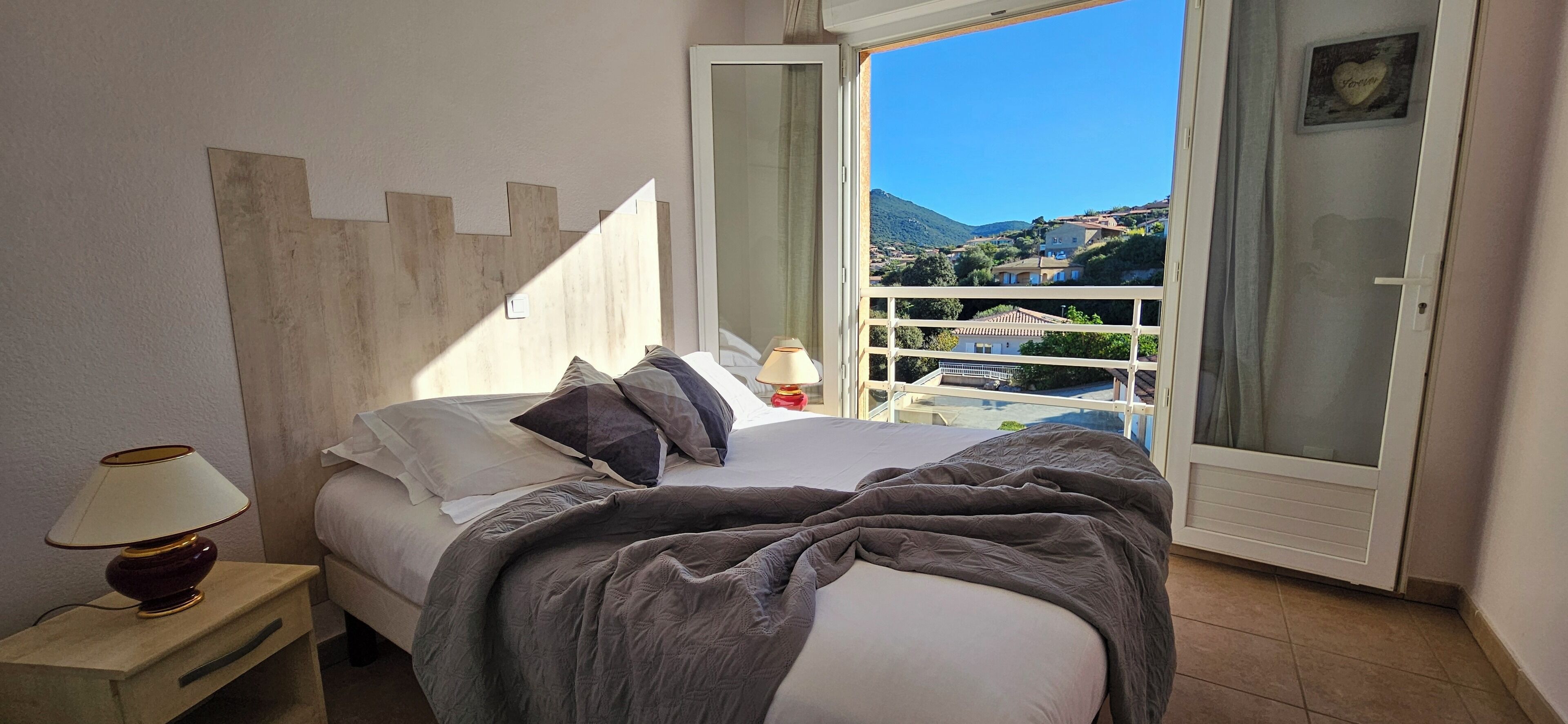 2 chambres, Wi-Fi gratuit, draps fournis