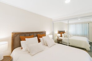 4 dormitorios, tabla de planchar con plancha, wifi y ropa de cama