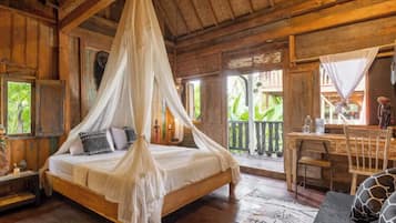 Comfort Cottage, Garden View | 1 bedroom, laptop workspace, free WiFi