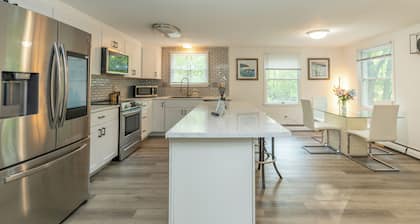 Close to Downtown/UMASS Walk-Out Basement Condo with game room & big backyard!