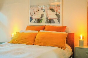 3 chambres, fer et planche à repasser, Wi-Fi, literie fournie