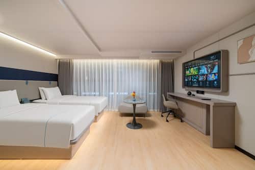 舒适双人房 | 迷你吧(备有免费物品)、免费 WiFi、床单