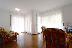 Apartment | Living room - Apartment in L'escala Near Sand Beach (L'Escala)