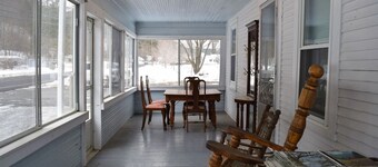DoubleDiamond Ski Lodge near Killington, Pico, Sugarbush, Mad River Glen