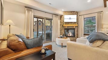 Téléviseur connecté, foyer