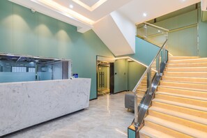 Reception - DequanHotel ShifoyingSubwayStationBranch (Beijing)