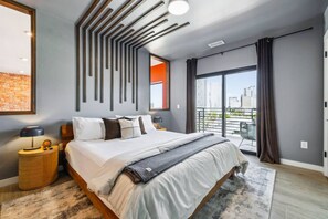 2 Schlafzimmer, Schreibtisch, Bügeleisen/Bügelbrett, kostenloses WLAN