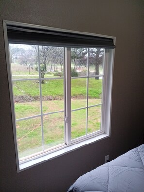 3 bedrooms, iron/ironing board, free WiFi