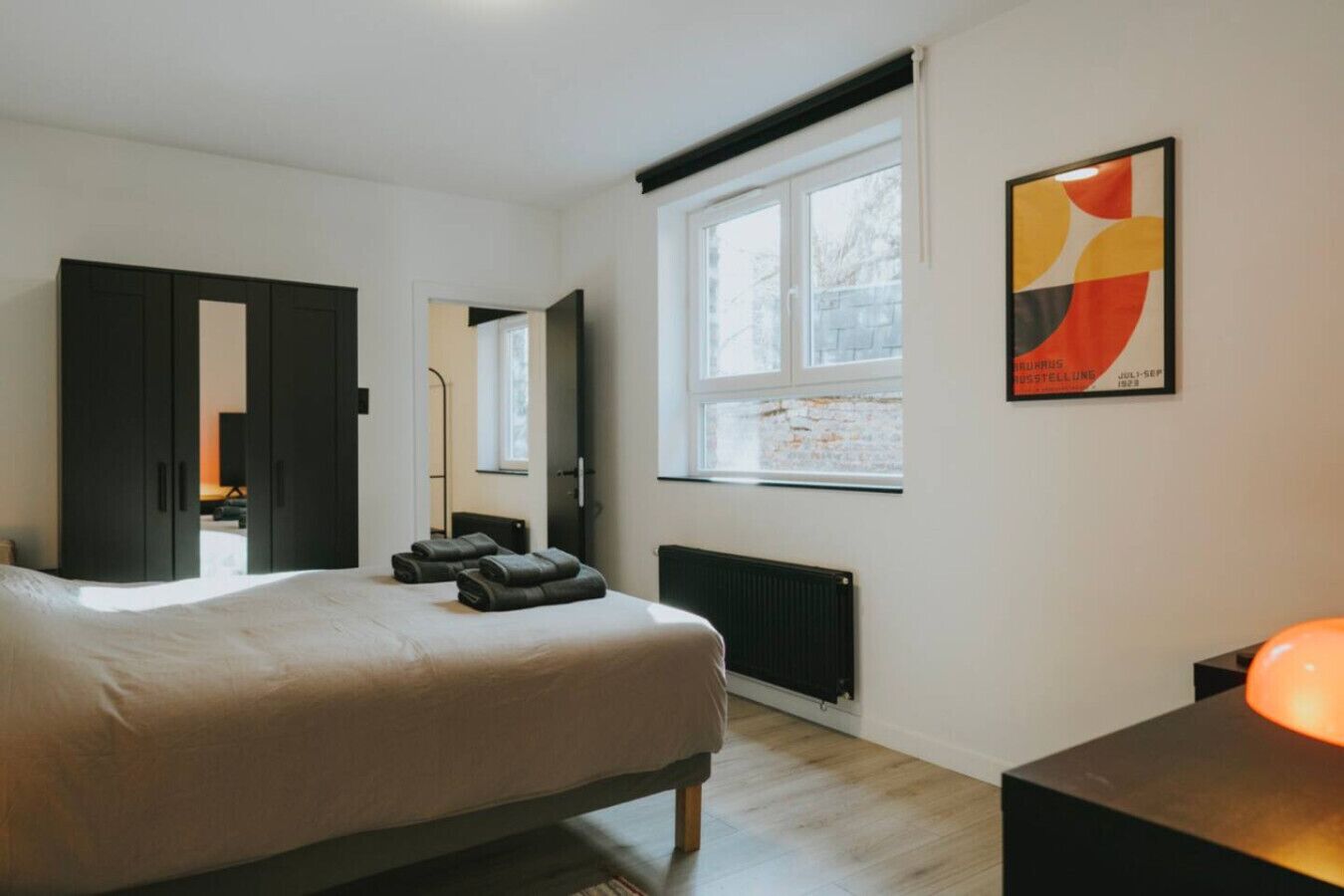 2 Schlafzimmer, Schreibtisch, Bügeleisen/Bügelbrett, WLAN