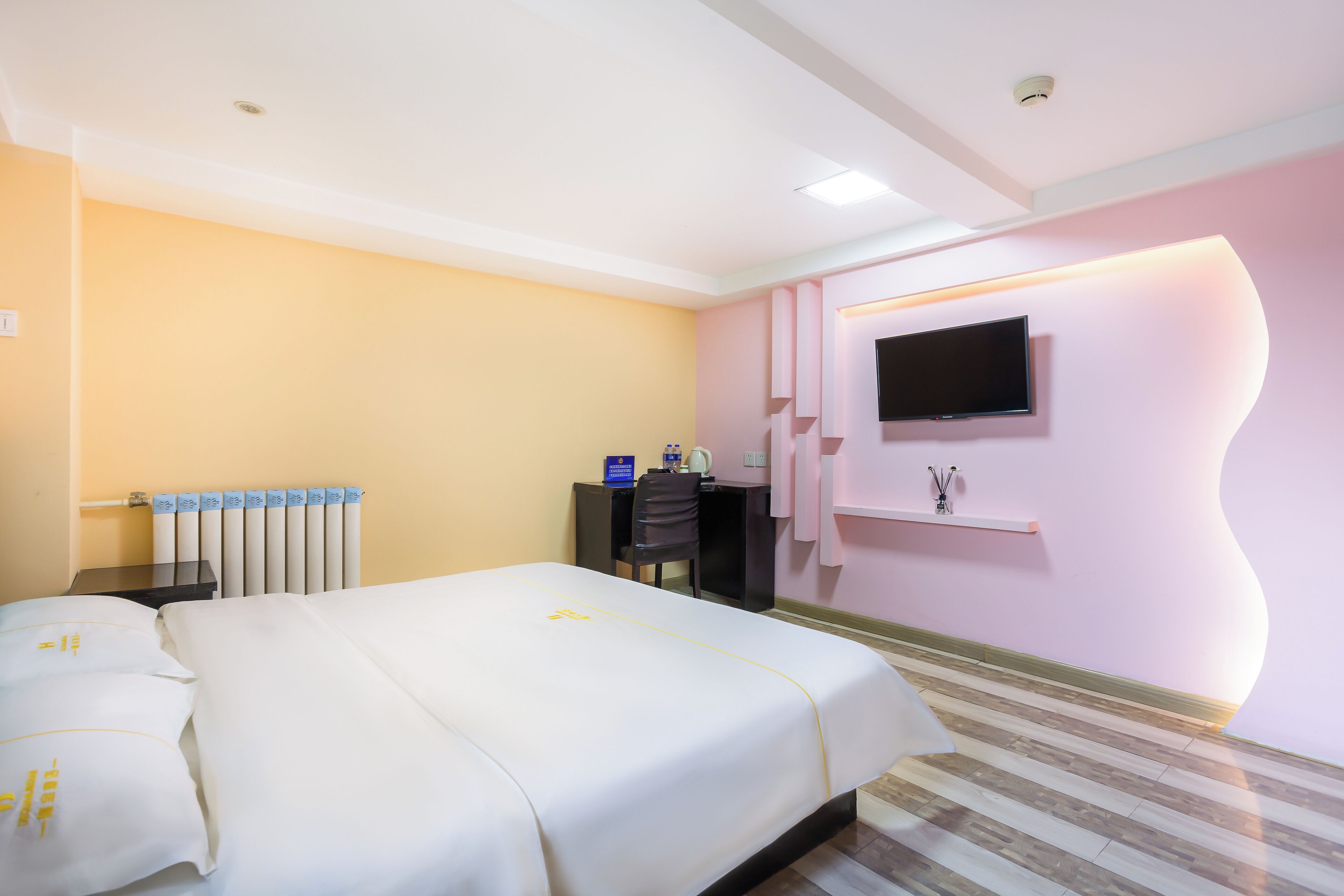 Foto - Dequan Railway Station Hotel, near SOLANA