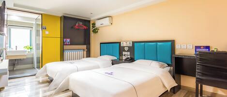 Quarto casal conforto | Individualmente decorados, Wi-Fi de cortesia, roupa de cama