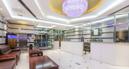 Dequan Railway Station Hotel